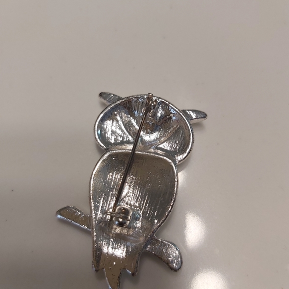 Brooch - Picture 2 of 2